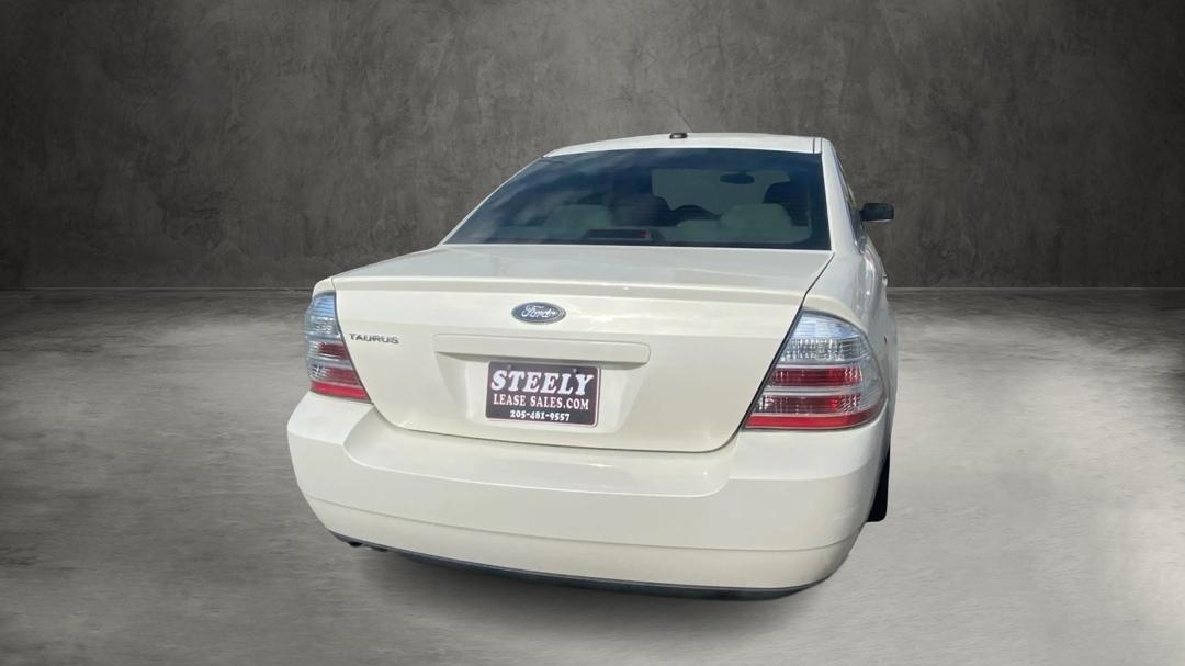 Ford Taurus SE FWD 2009
