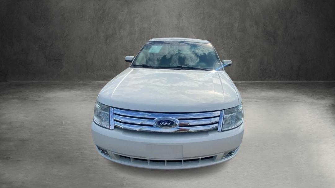 Ford Taurus SE FWD 2009