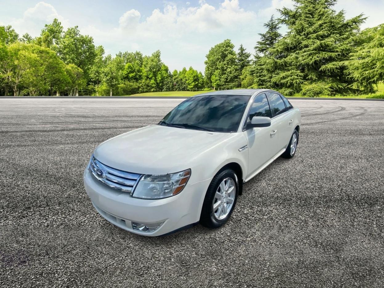 Ford Taurus SE FWD 2009