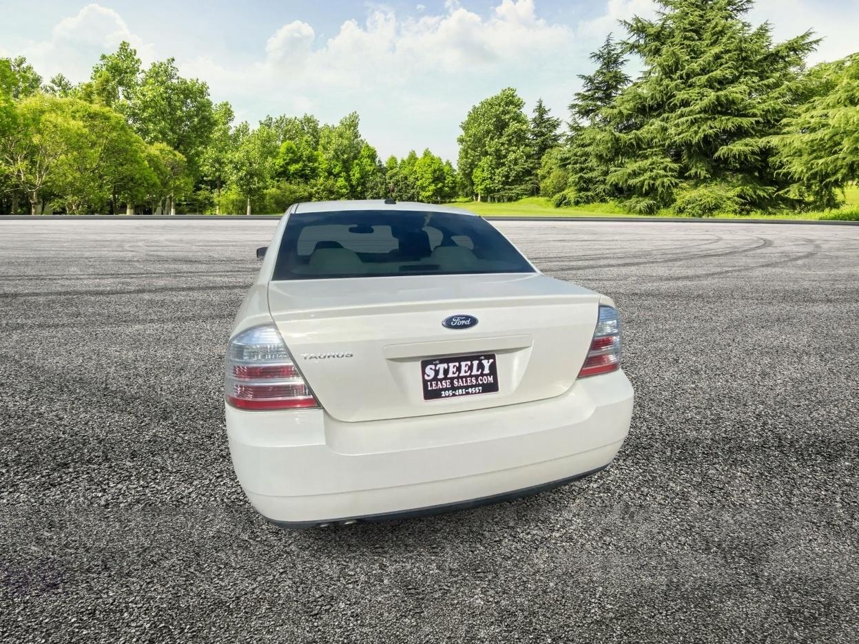 Ford Taurus SE FWD 2009