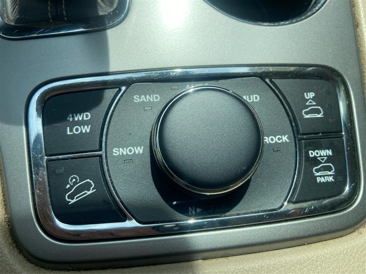 Jeep Grand Cherokee Overland 4WD 2018