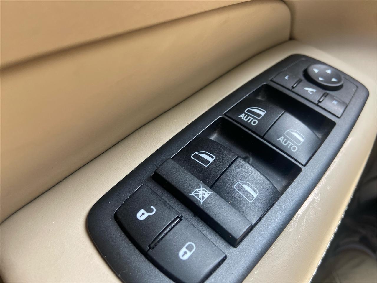 Jeep Grand Cherokee Overland 4WD 2018
