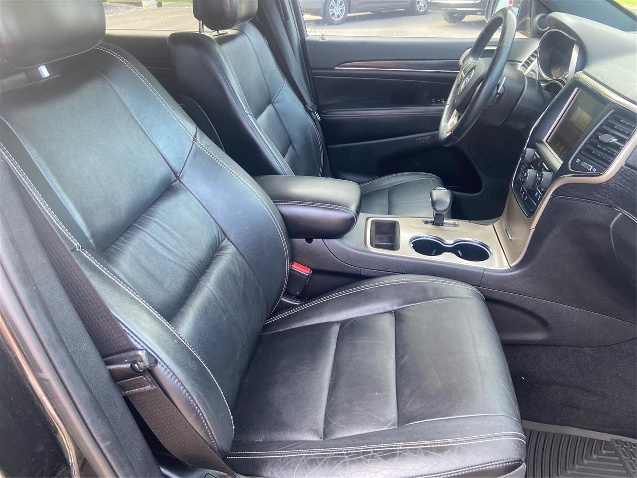 Jeep Grand Cherokee Limited 2WD 2014