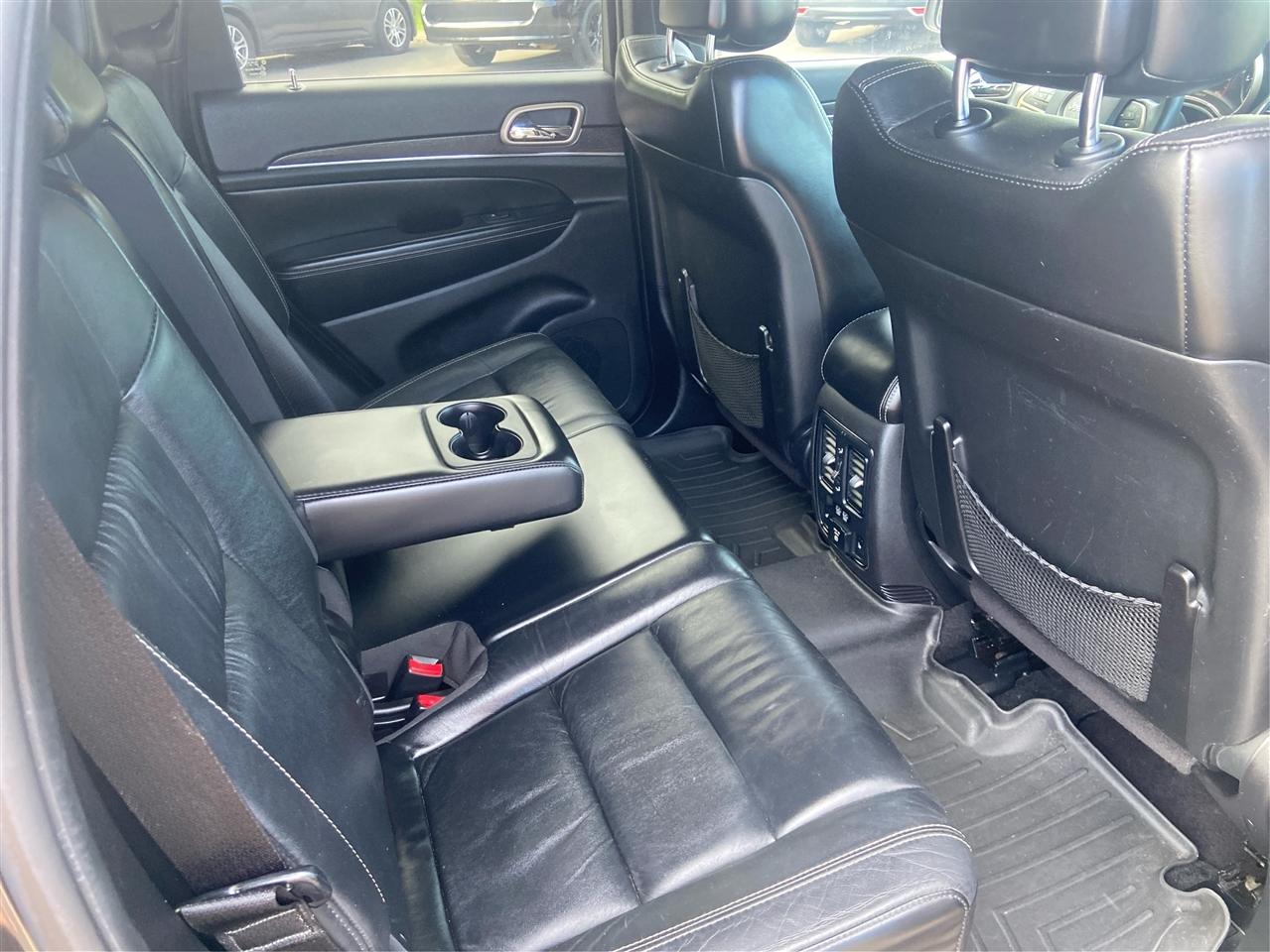 Jeep Grand Cherokee Limited 2WD 2014