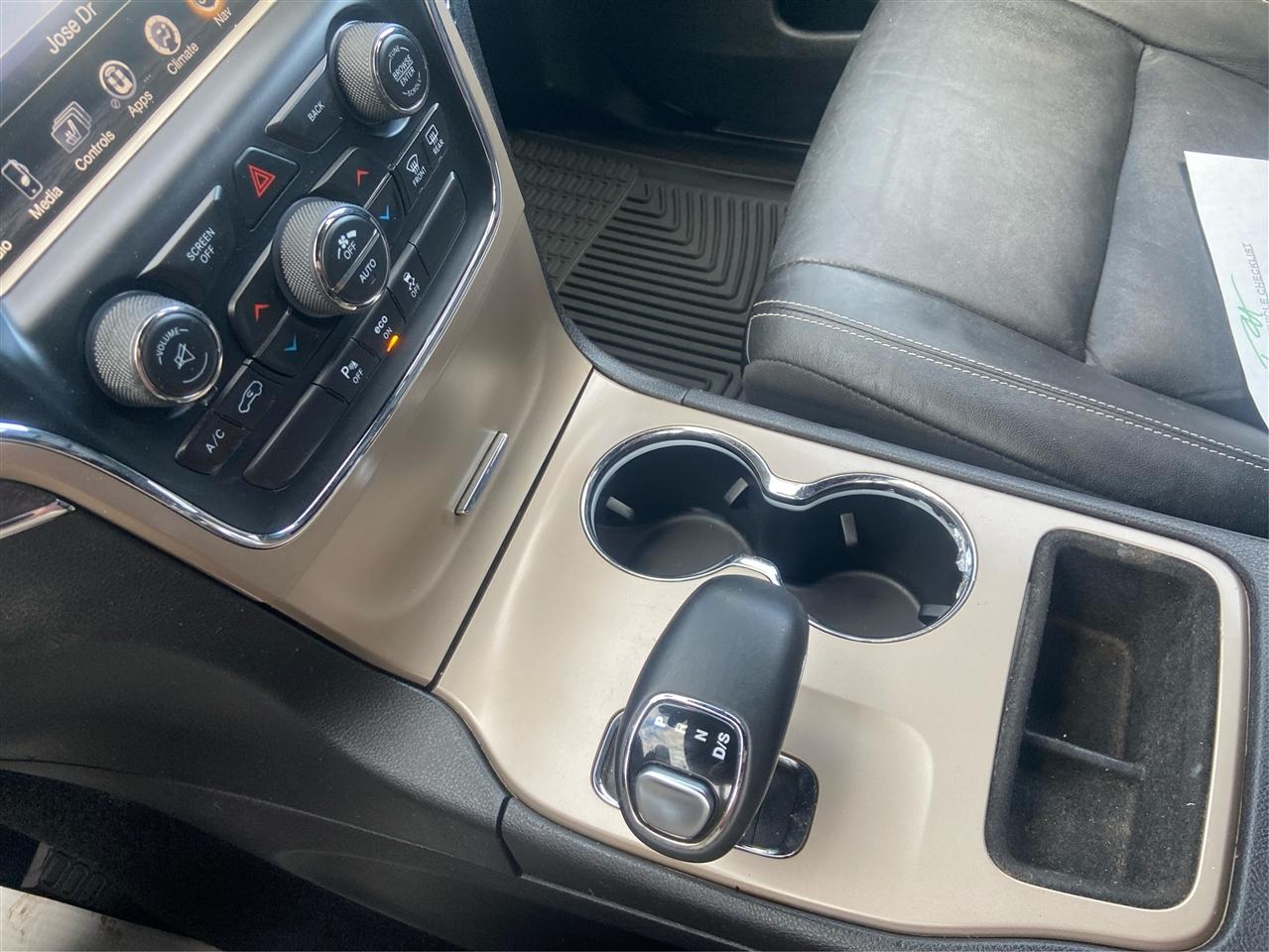 Jeep Grand Cherokee Limited 2WD 2014