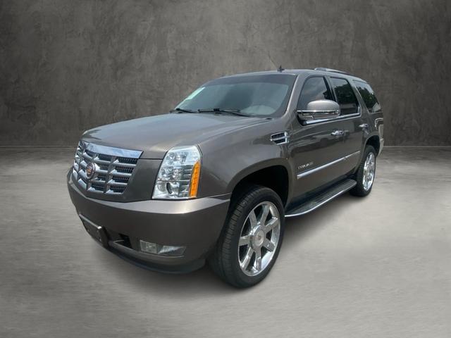 Gray 2014 Cadillac Escalade SUV / Crossover Rear-Wheel Drive Automatic