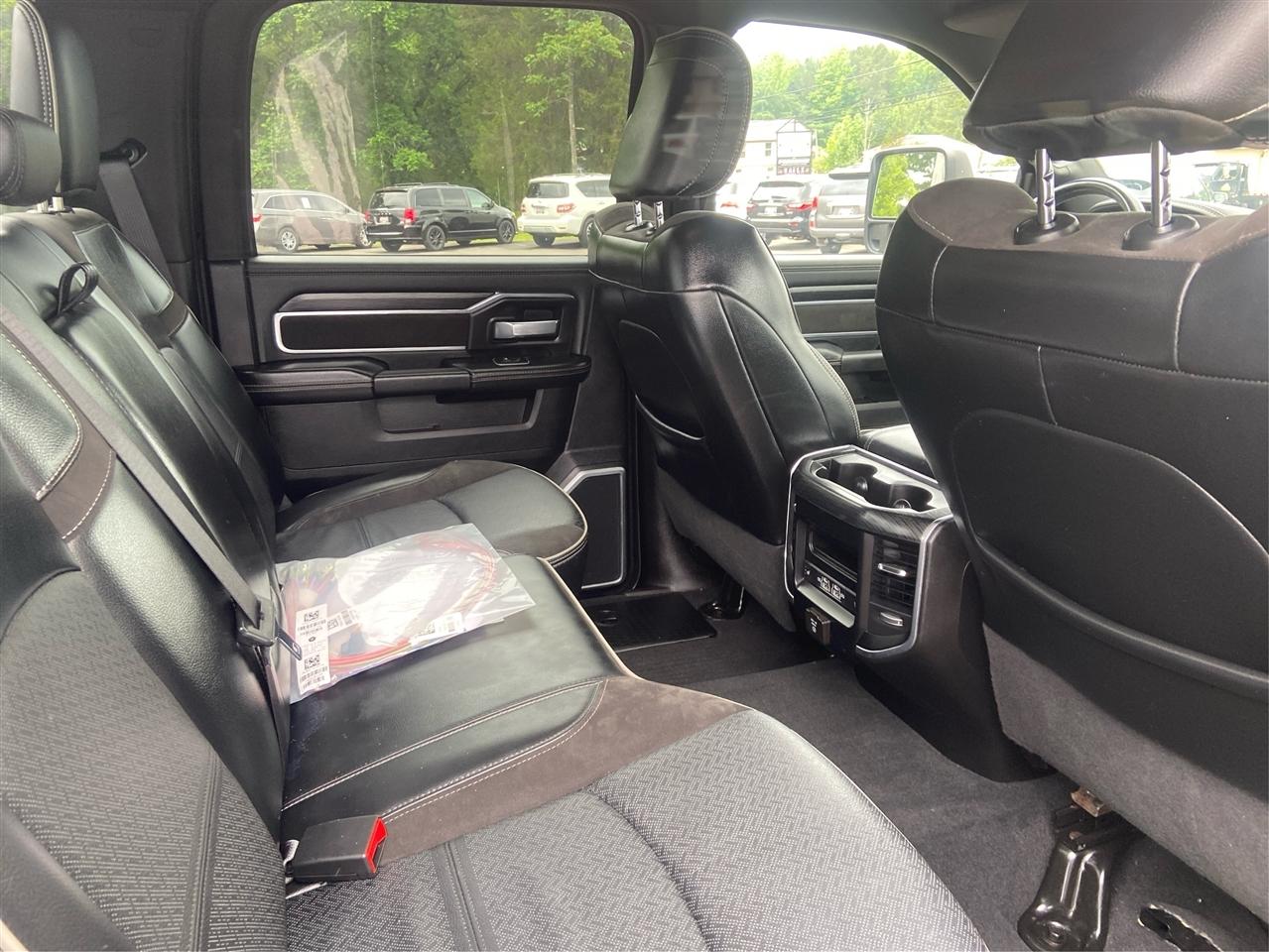 RAM 2500 Laramie Crew Cab SWB 4WD 2023