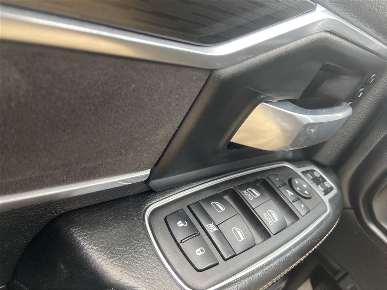 RAM 2500 Laramie Crew Cab SWB 4WD 2023