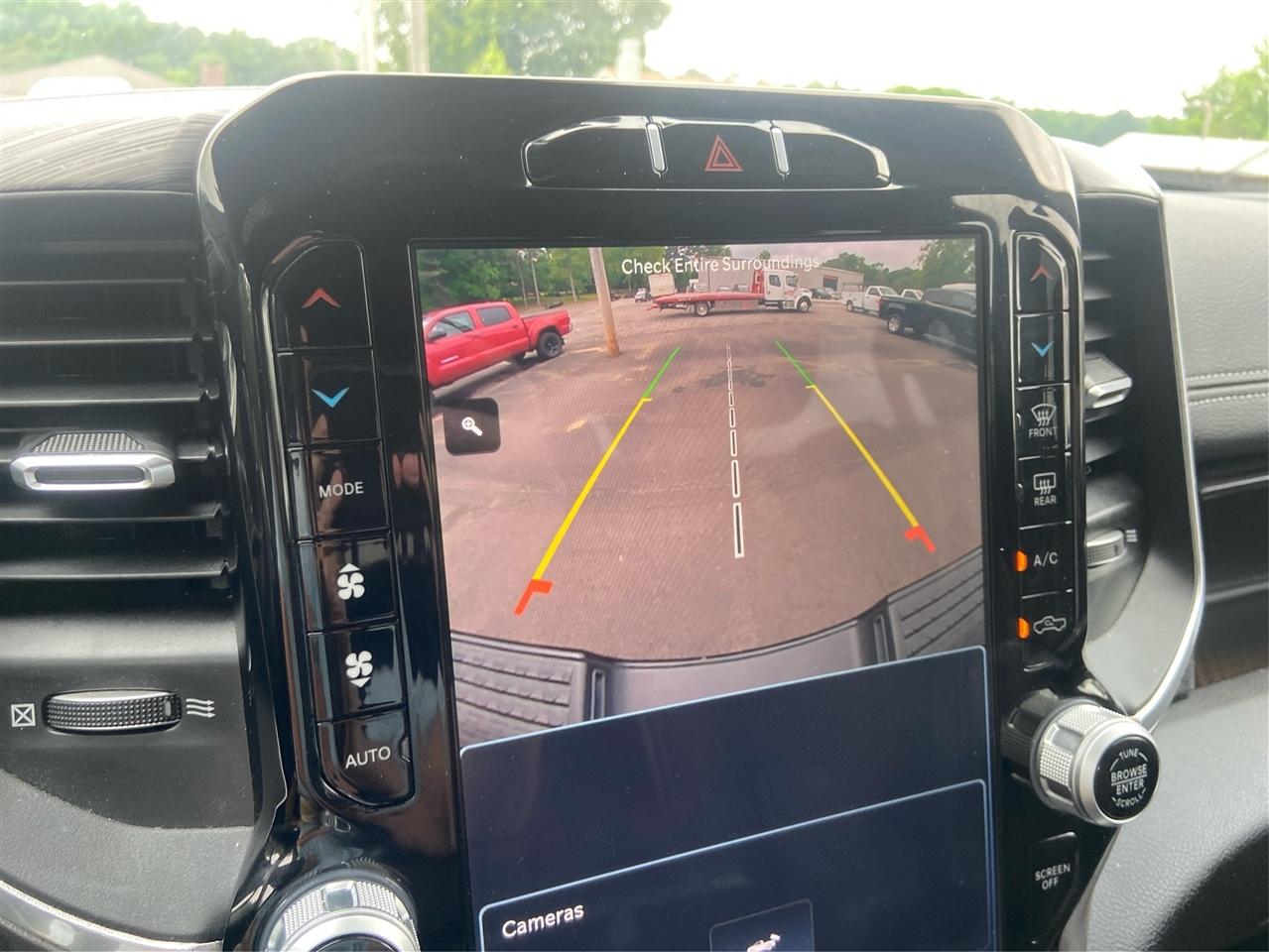 RAM 2500 Laramie Crew Cab SWB 4WD 2023