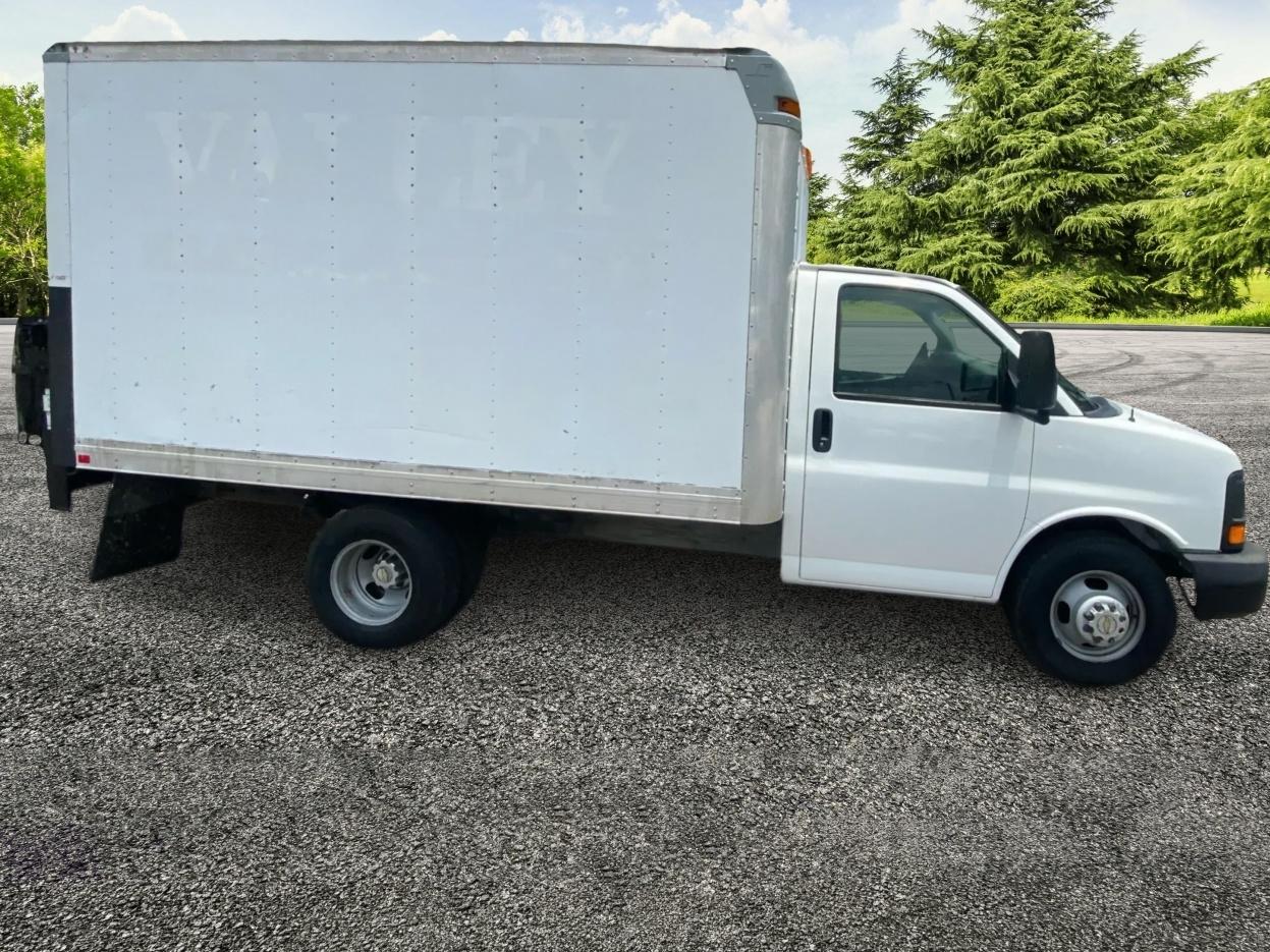 Chevrolet Express G3500 2010