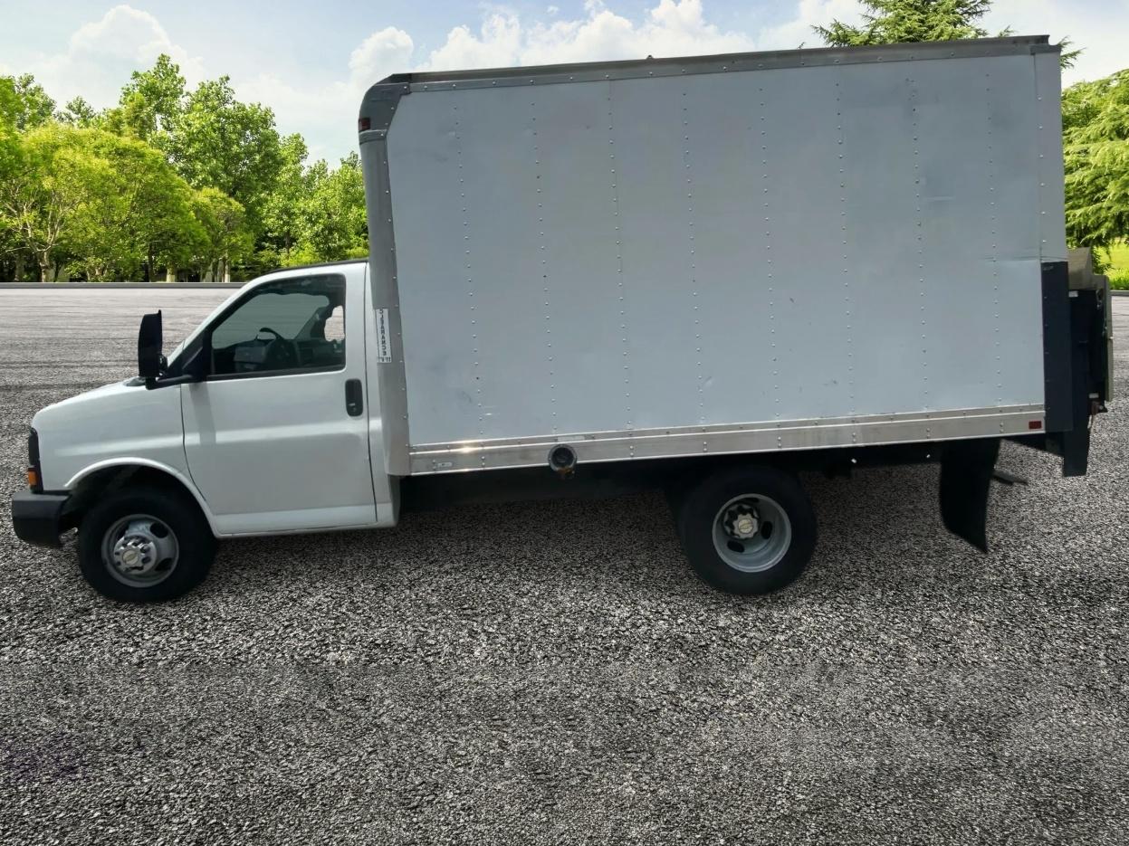 Chevrolet Express G3500 2010