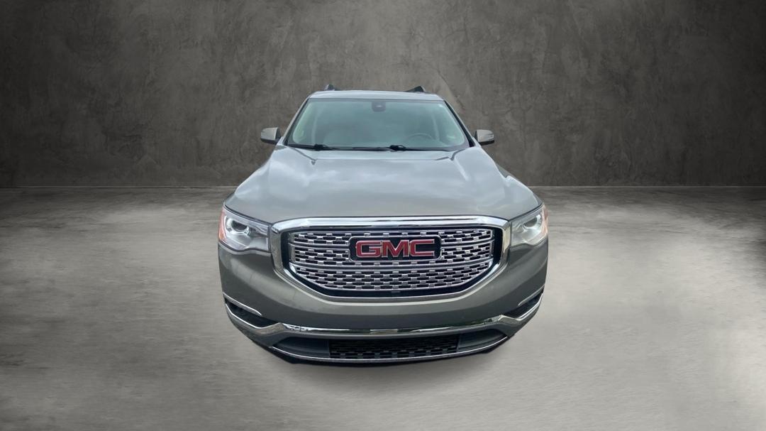 GMC Acadia Denali 2019