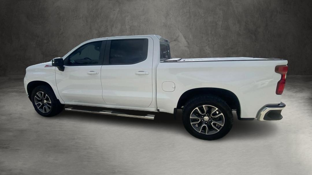 Chevrolet Silverado 1500 LT Crew Cab 4WD 2021