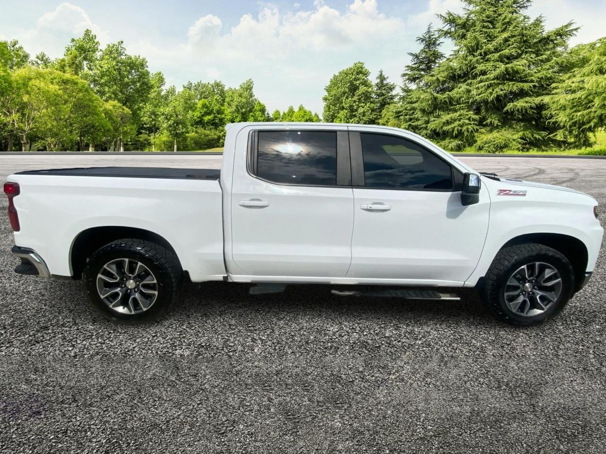 Chevrolet Silverado 1500 LT Crew Cab 4WD 2021
