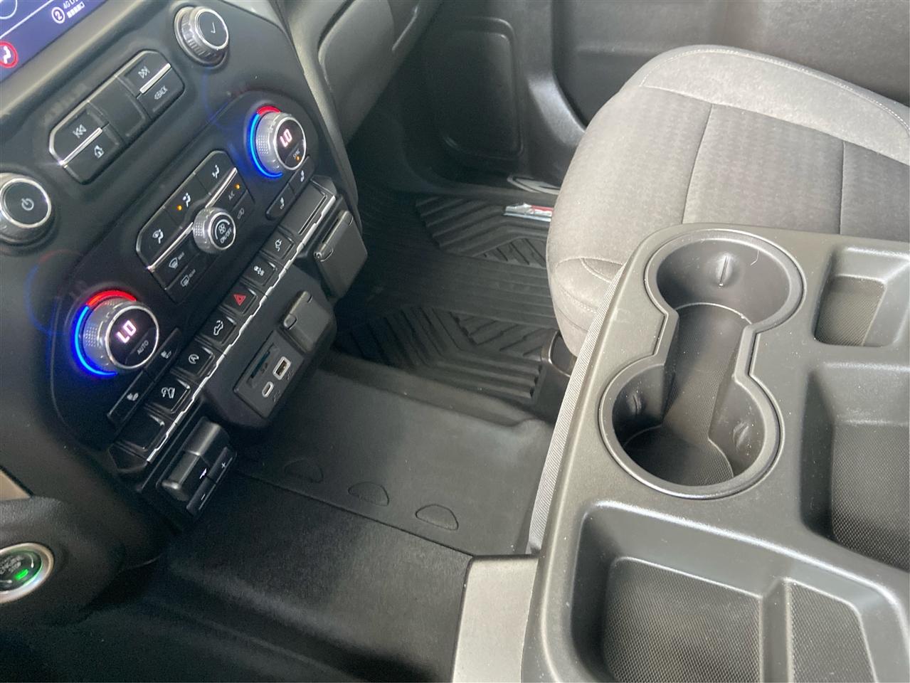 Chevrolet Silverado 1500 LT Crew Cab 4WD 2021