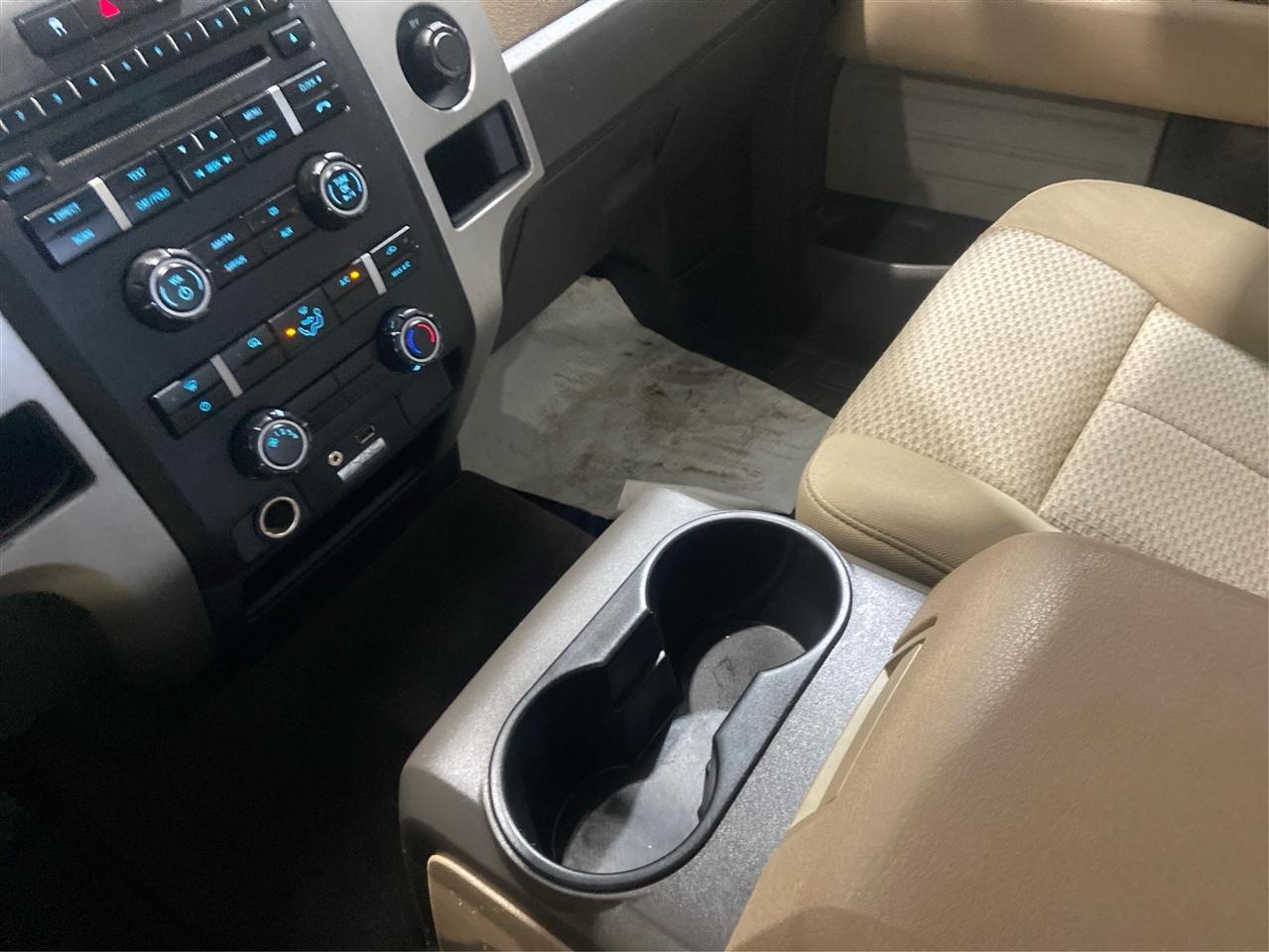 Ford F-150 XLT 2WD SuperCrew 5.5' Box 2010