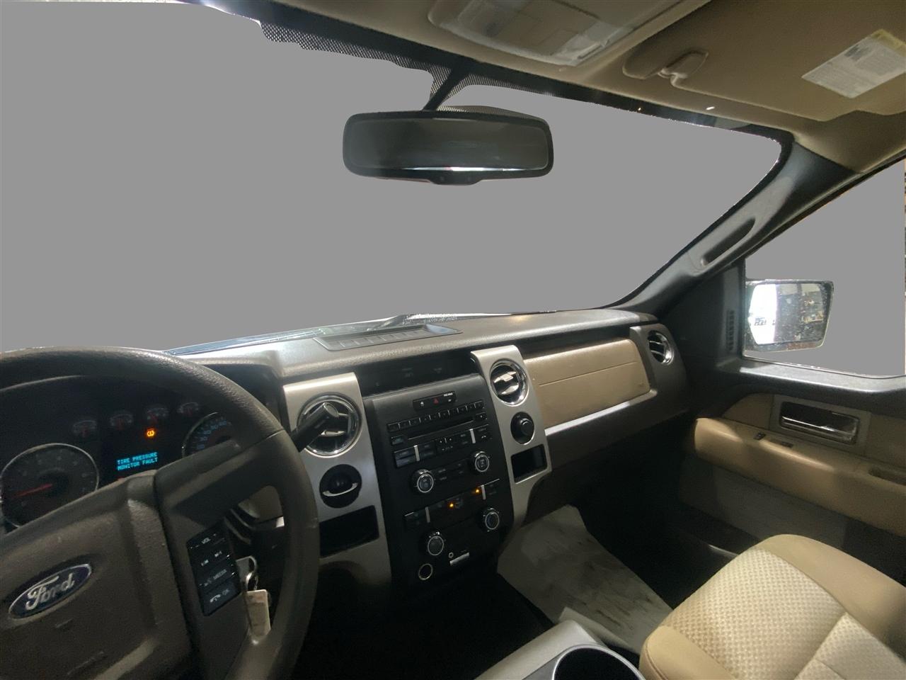 Ford F-150 XLT 2WD SuperCrew 5.5' Box 2010