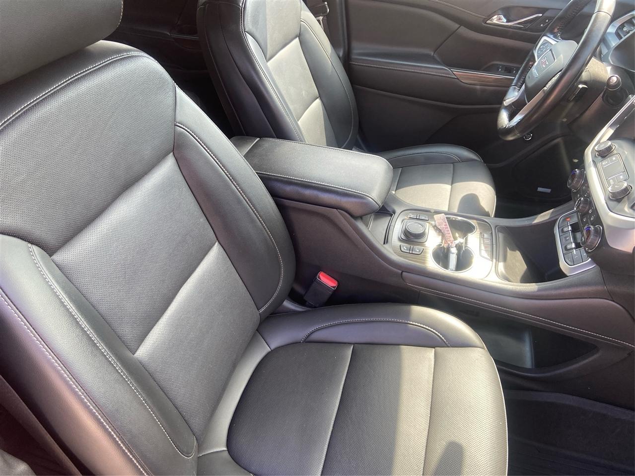 GMC Acadia SLT 2021