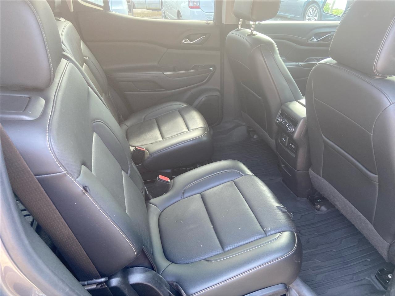 GMC Acadia SLT 2021
