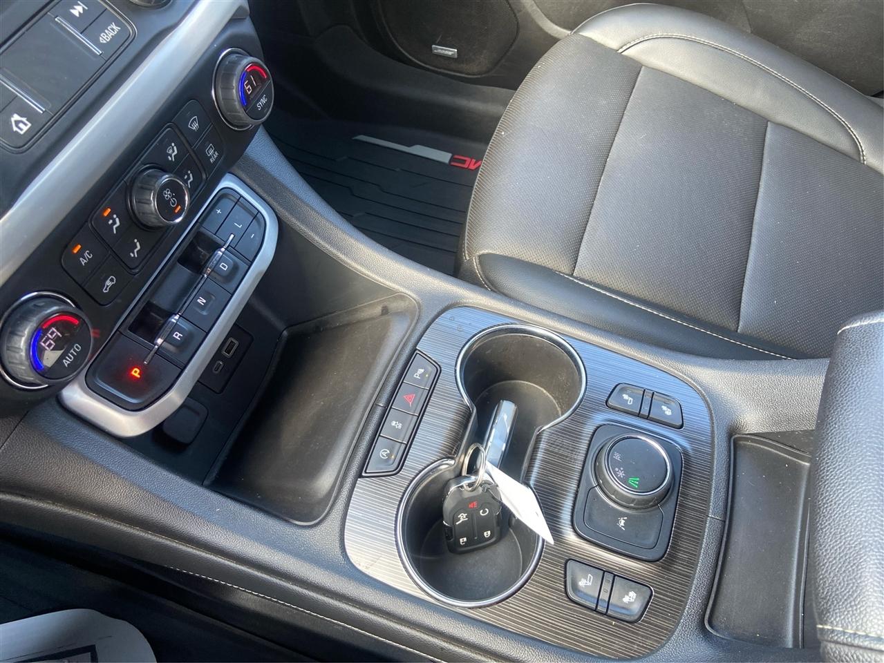 GMC Acadia SLT 2021