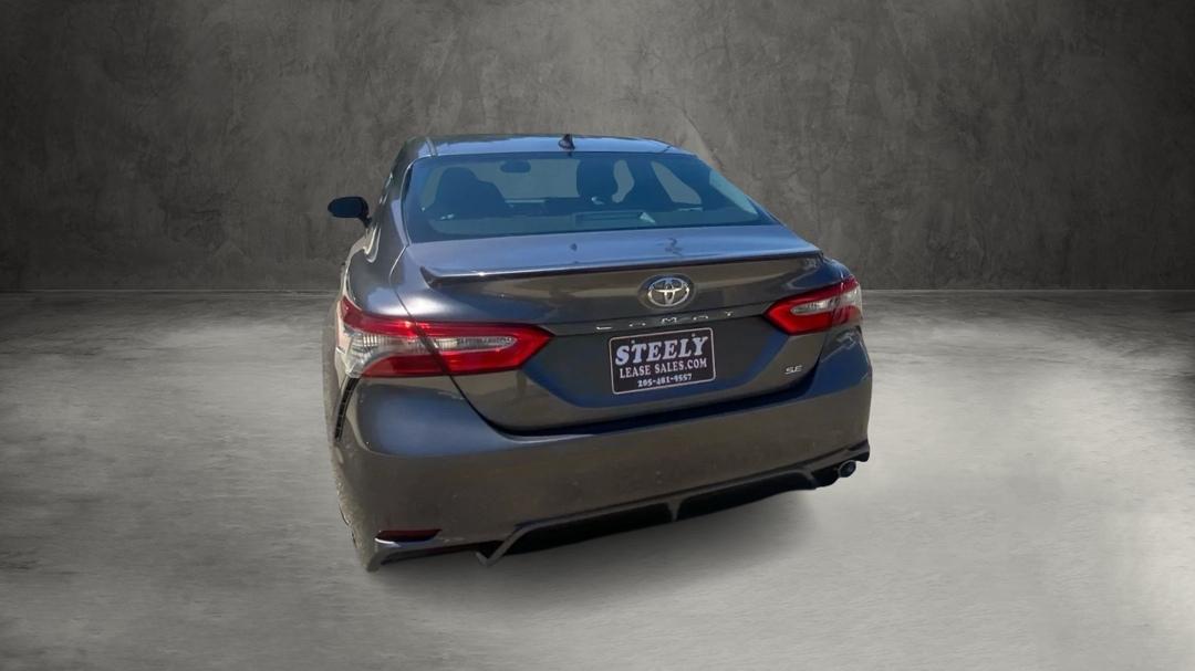 Toyota Camry SE 2019