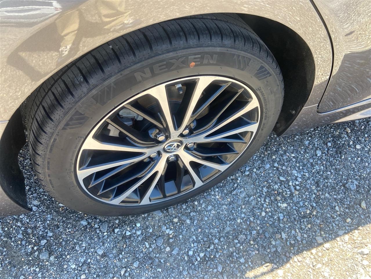Toyota Camry SE 2019