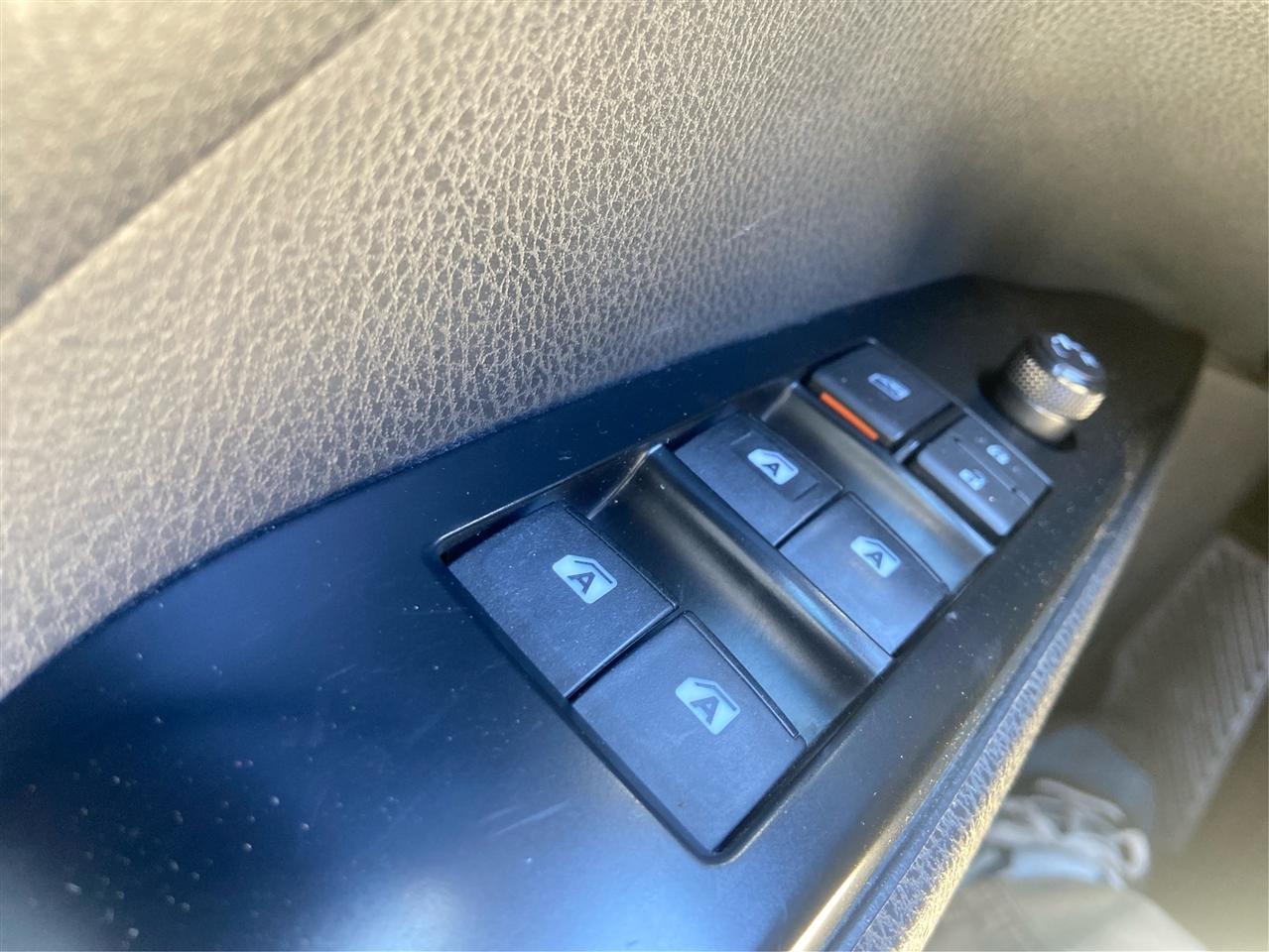Toyota Camry SE 2019