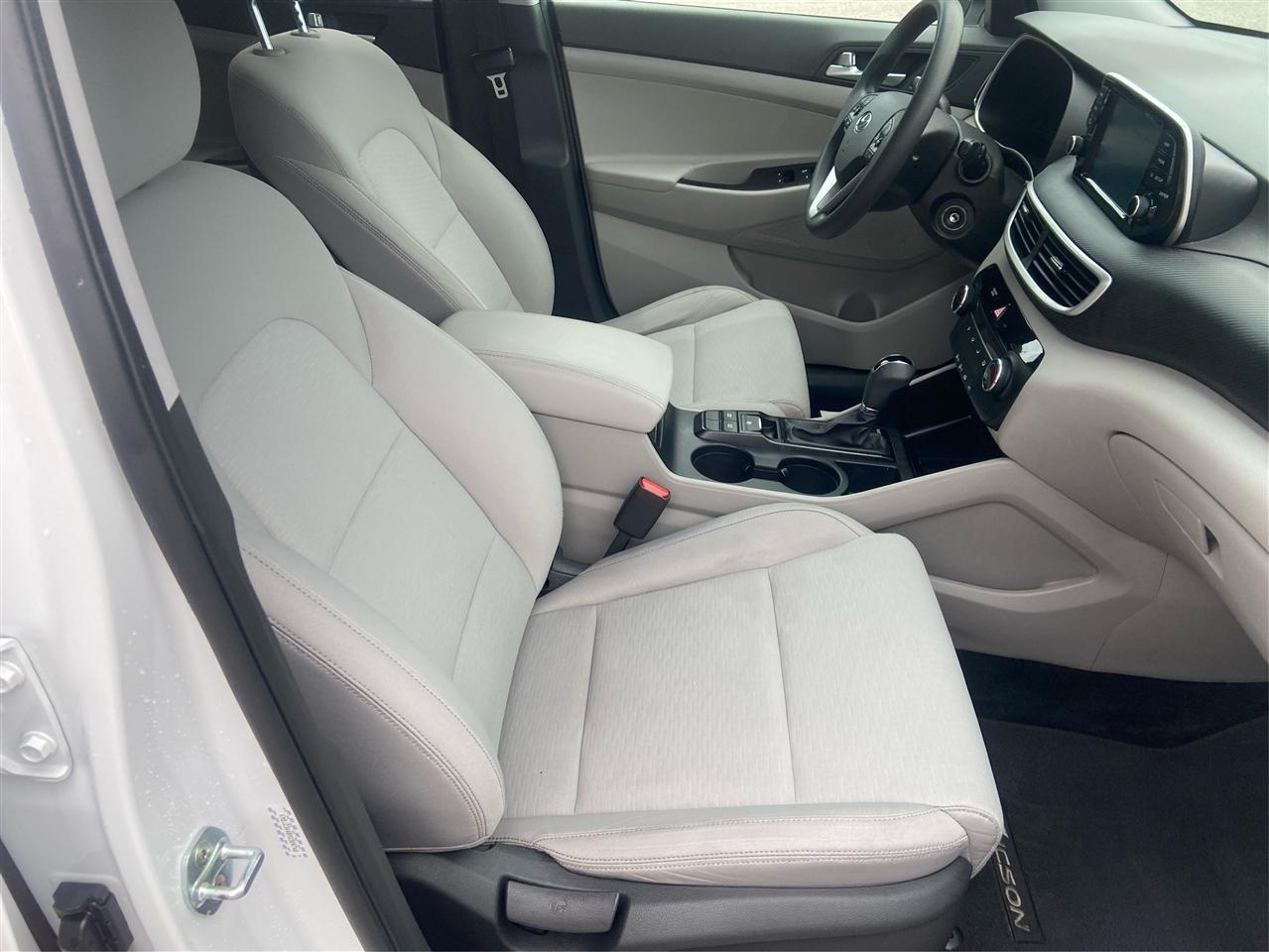 Hyundai Tucson SE 2021