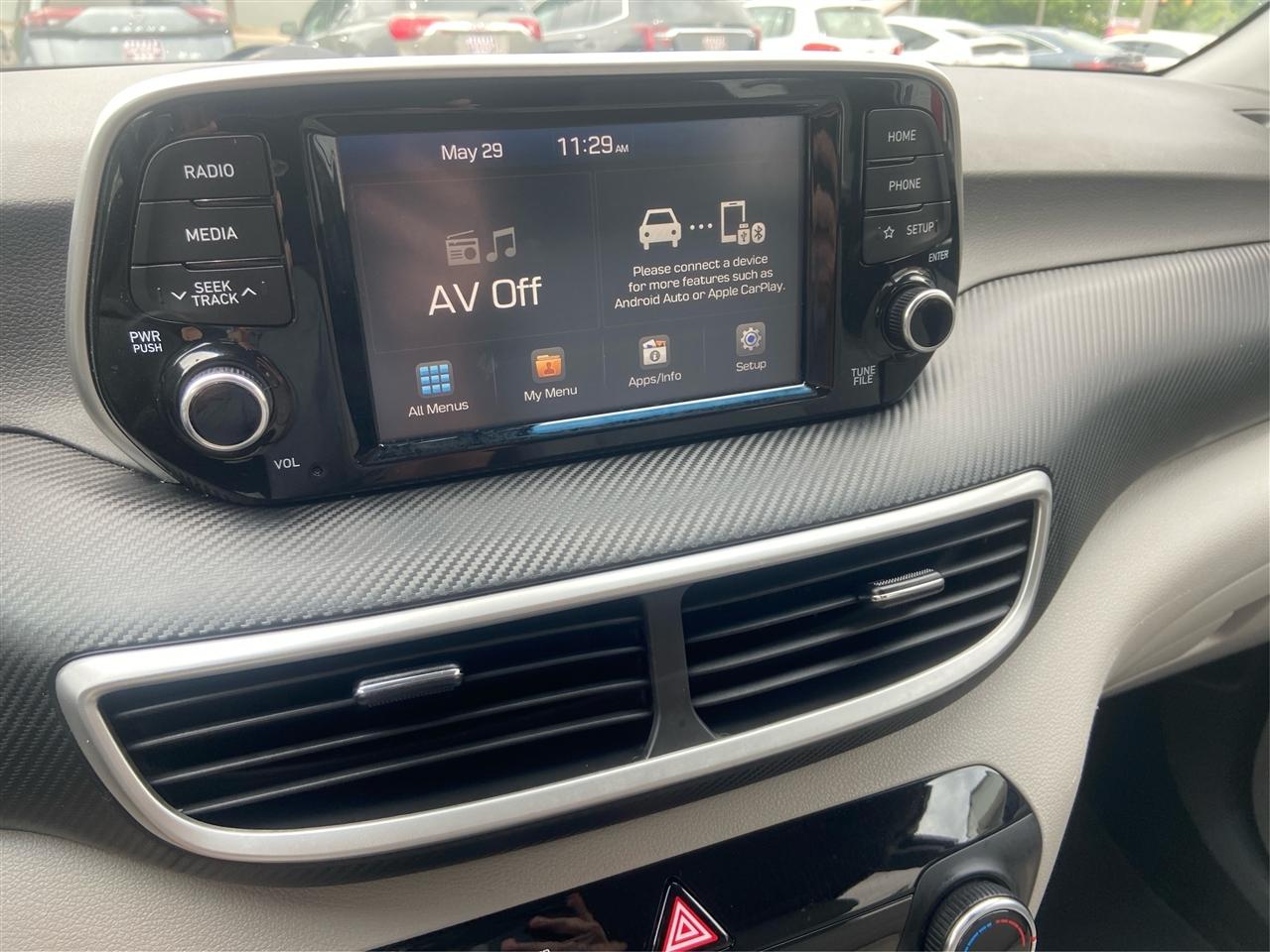 Hyundai Tucson SE 2021