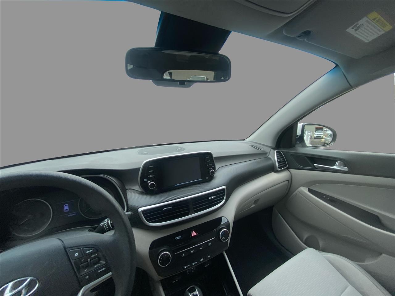 Hyundai Tucson SE 2021