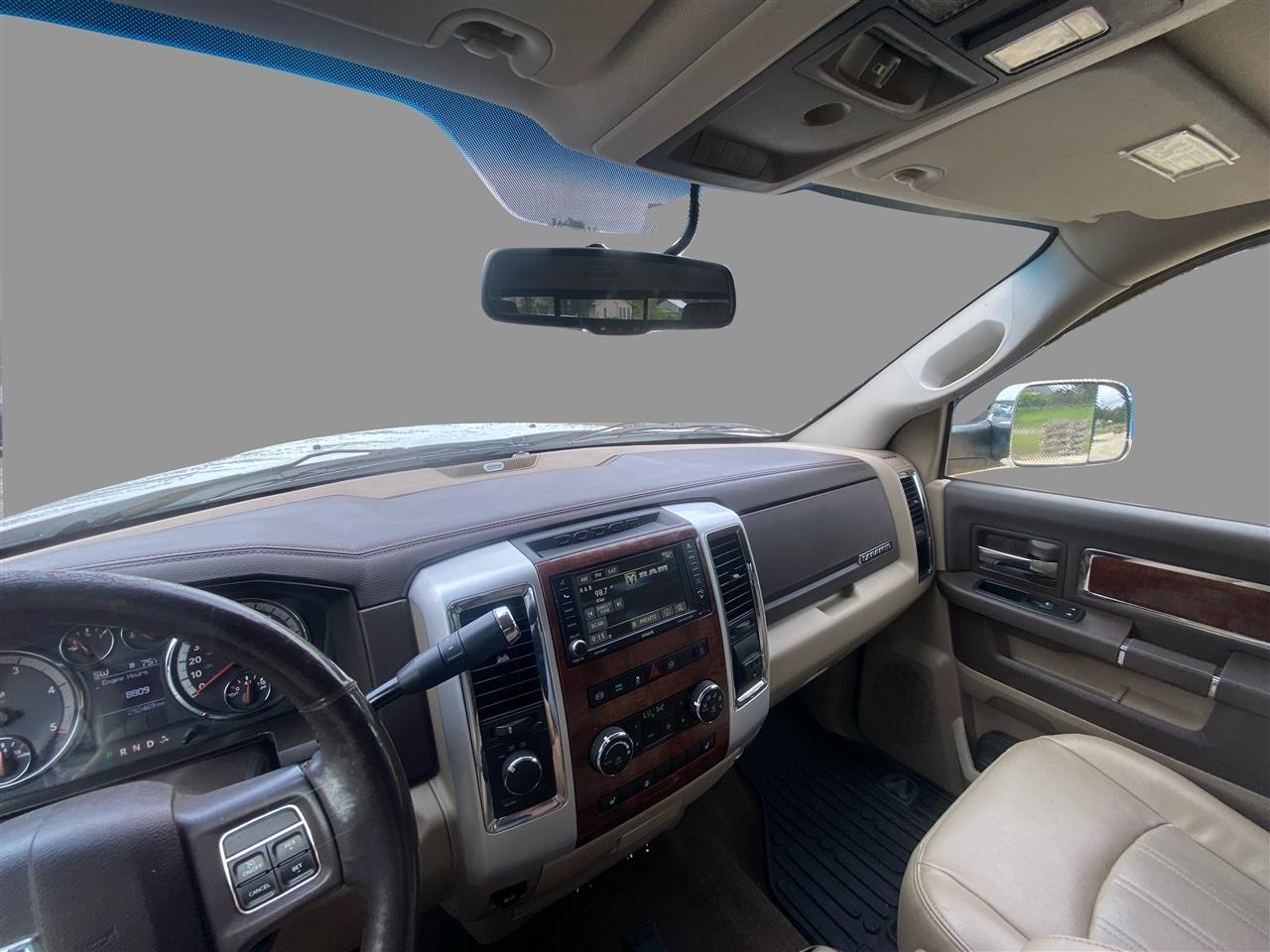 Dodge 2500 Laramie Crew Cab SWB 4WD 2012