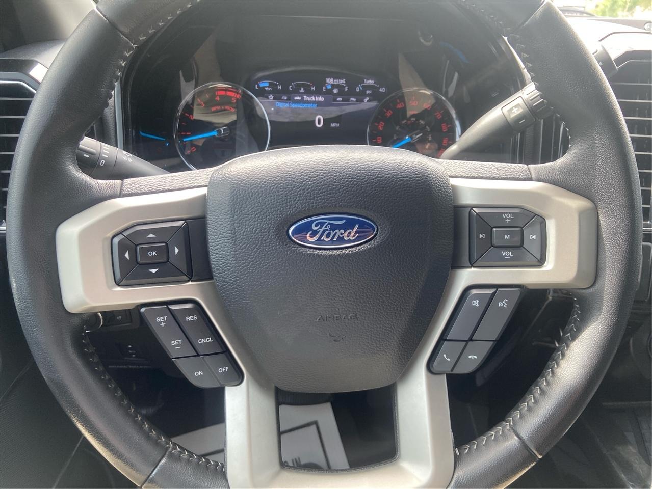 Ford F-250 SD Lariat Crew Cab Short Bed 4WD 2021