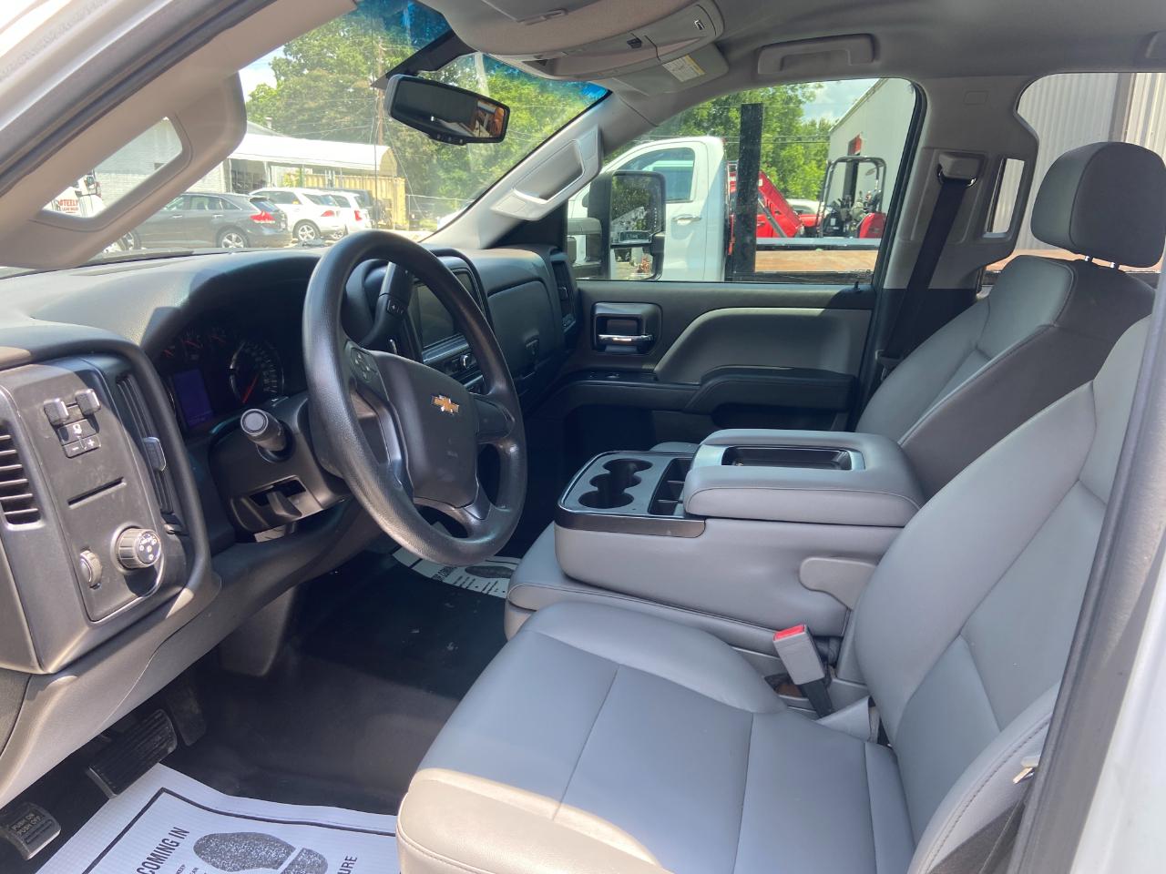 Chevrolet Silverado Medium Duty  2020