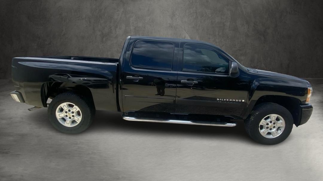 Chevrolet Silverado 1500 LT1 Crew Cab 2WD 2007