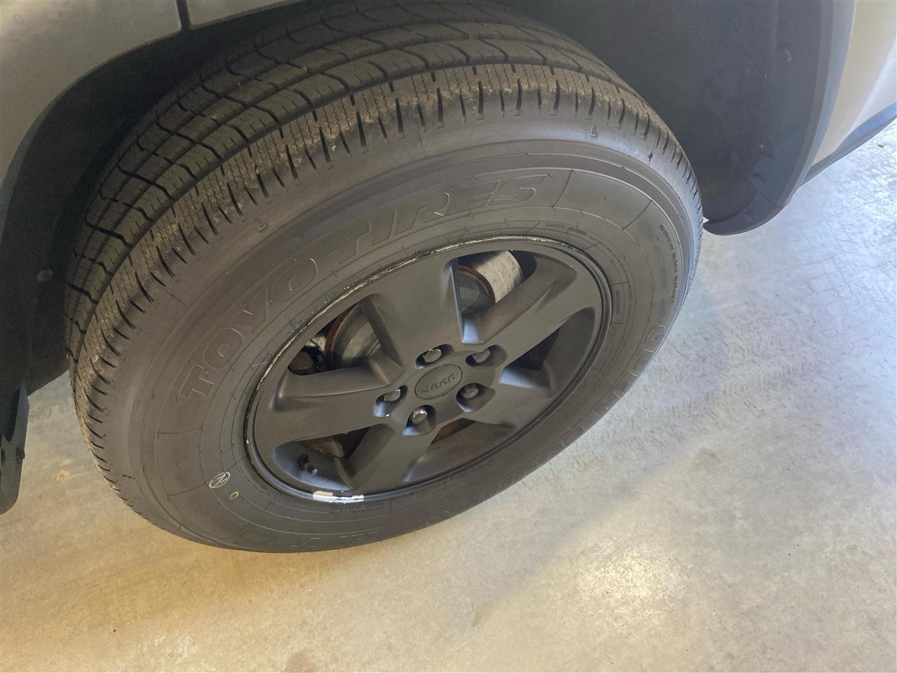 Jeep Grand Cherokee Laredo 2WD 2011