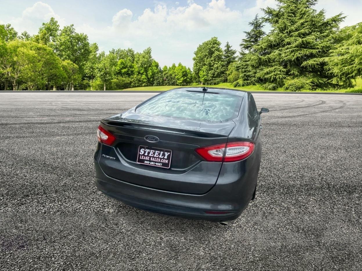 Ford Fusion S 2016