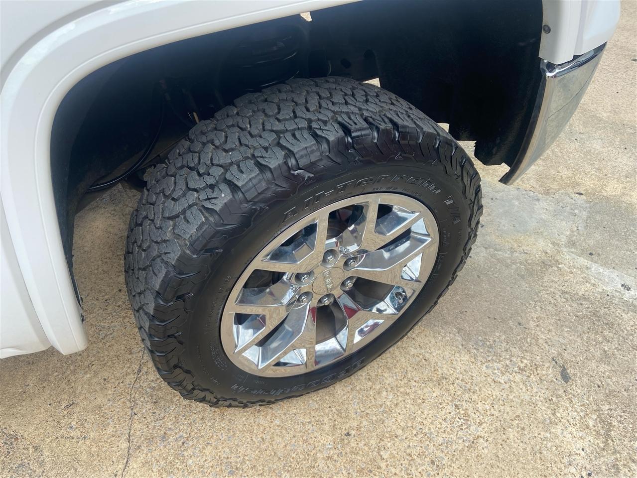 GMC Sierra 1500 SLT Crew Cab 4WD 2014