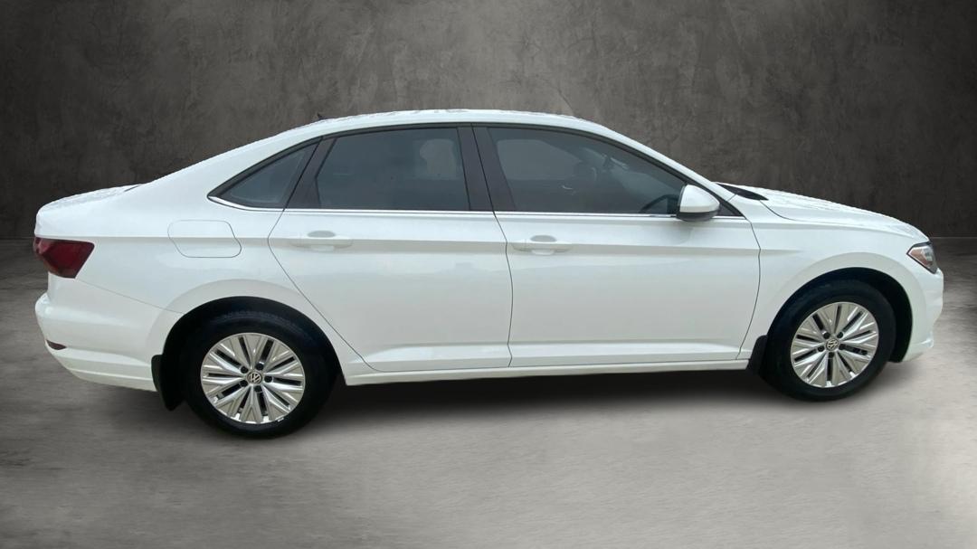 Volkswagen Jetta 1.4T S 8A 2020