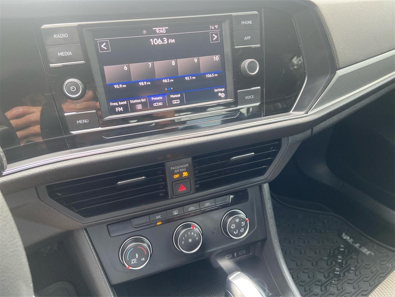 Volkswagen Jetta 1.4T S 8A 2020