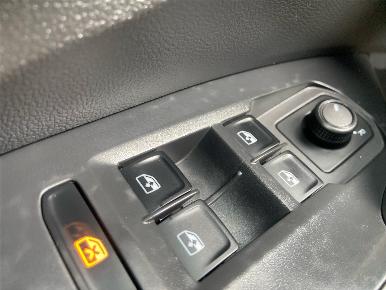 Volkswagen Jetta 1.4T S 8A 2020