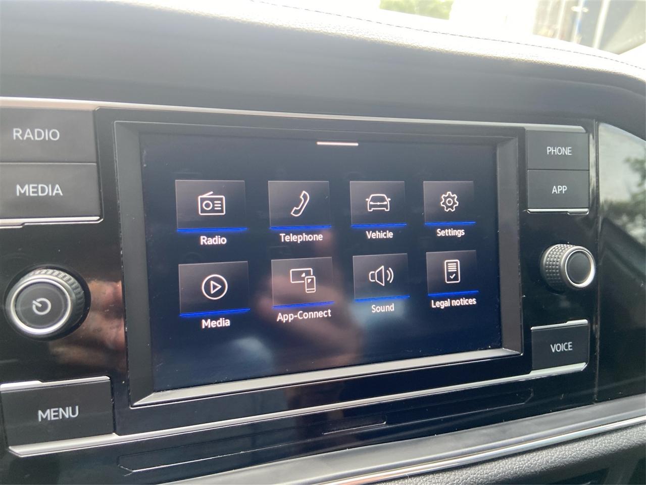 Volkswagen Jetta 1.4T S 8A 2020