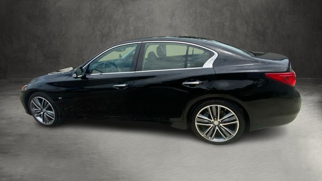 Infiniti Q50 Premium 2014