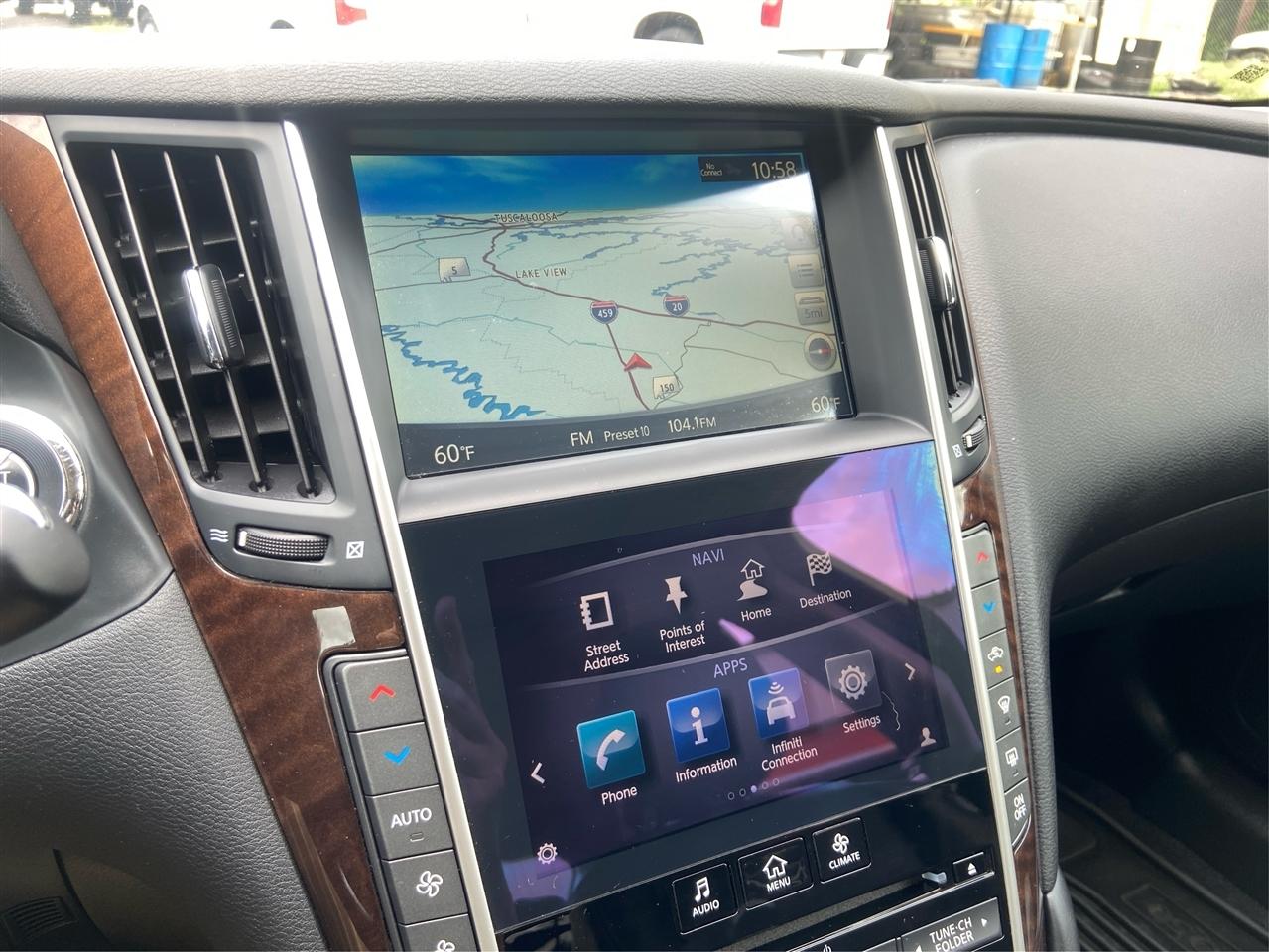 Infiniti Q50 Premium 2014