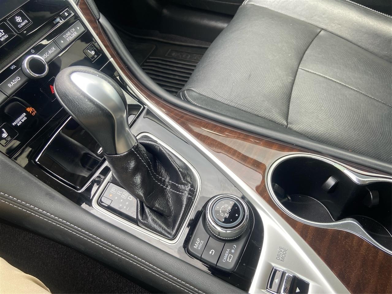 Infiniti Q50 Premium 2014