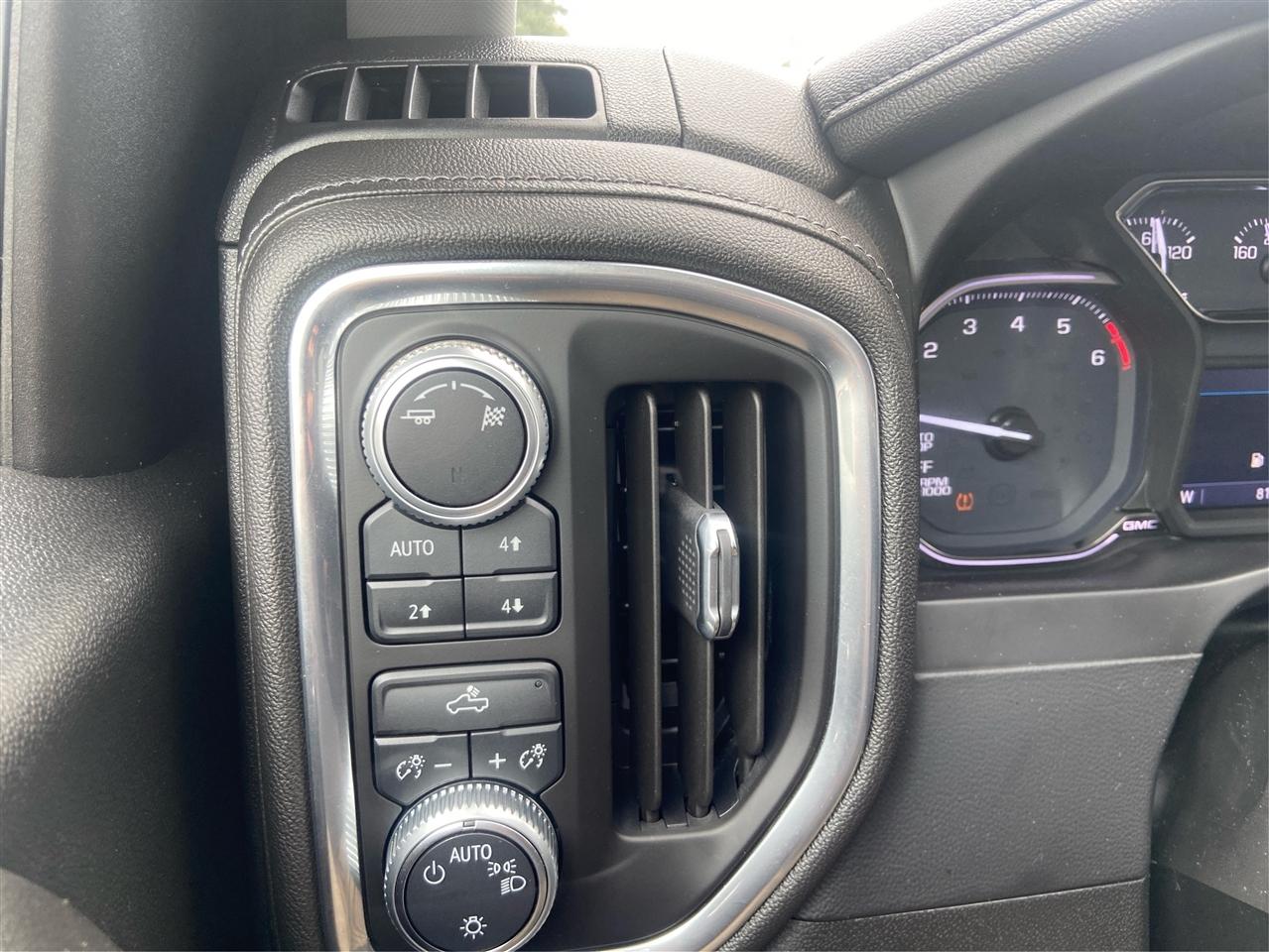 GMC Sierra 1500 SLE Crew Cab Short Box 4WD 2019