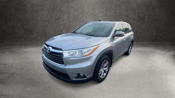 2014 Toyota Highlander XLE FWD V6