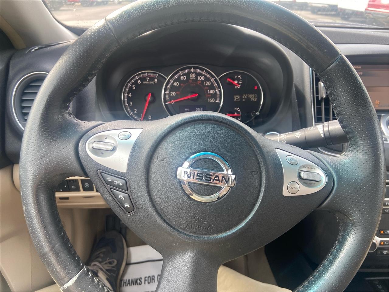 Nissan Maxima SV 2014