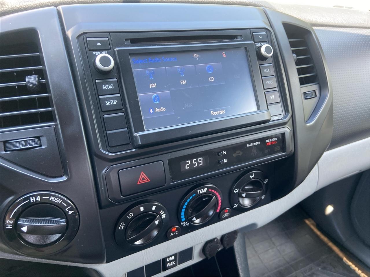 Toyota Tacoma 4WD Access Cab I4 AT (Natl) 2014