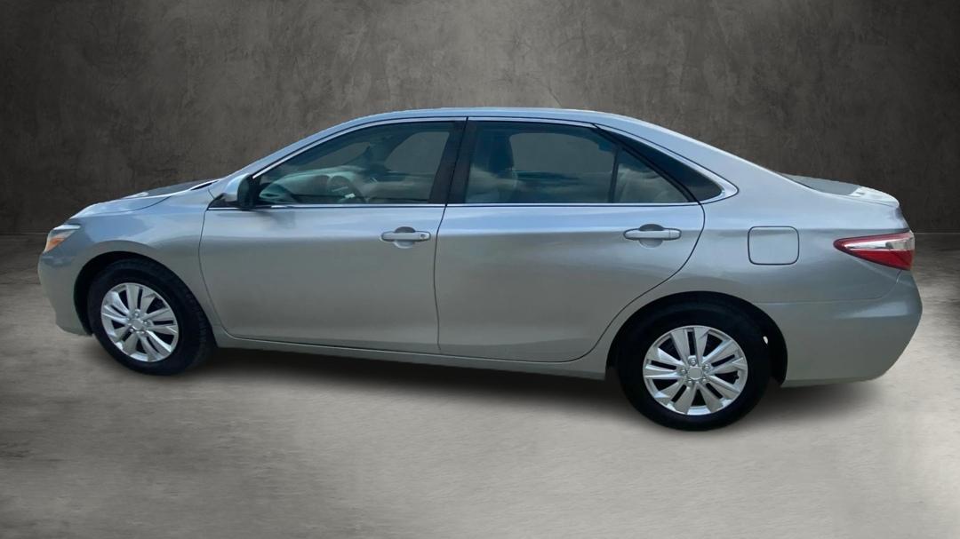Toyota Camry LE 2015
