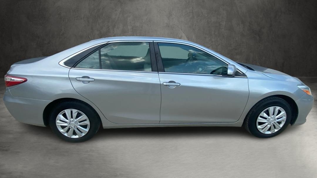 Toyota Camry LE 2015